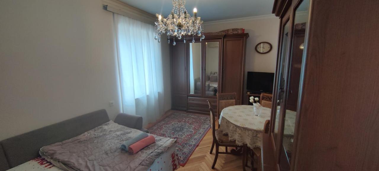 Budget One Room Apartment Baku Luaran gambar